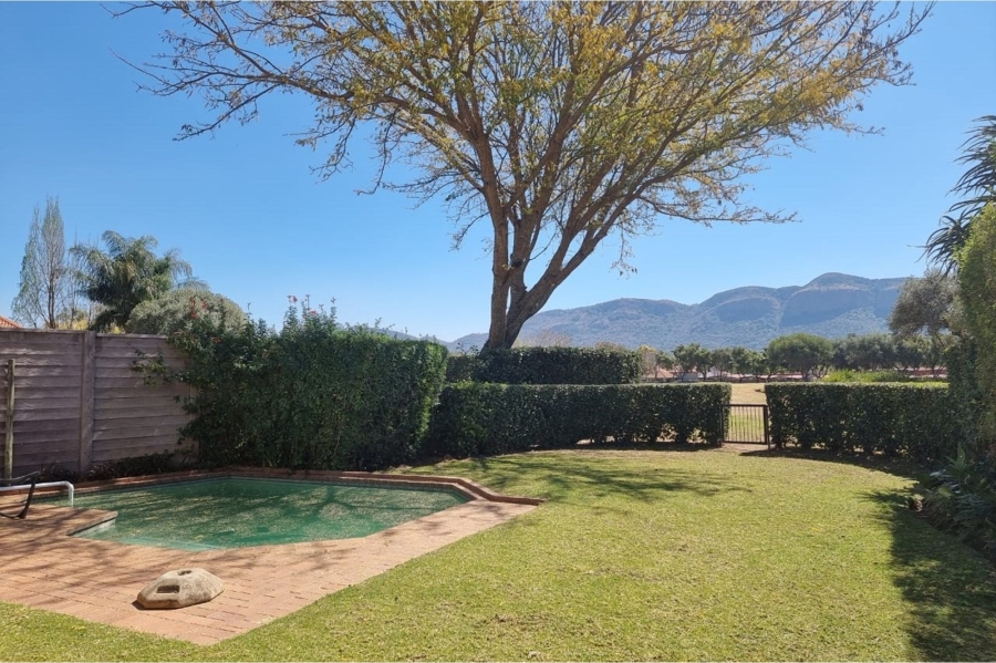 5 Bedroom Property for Sale in Pecanwood Estate North West